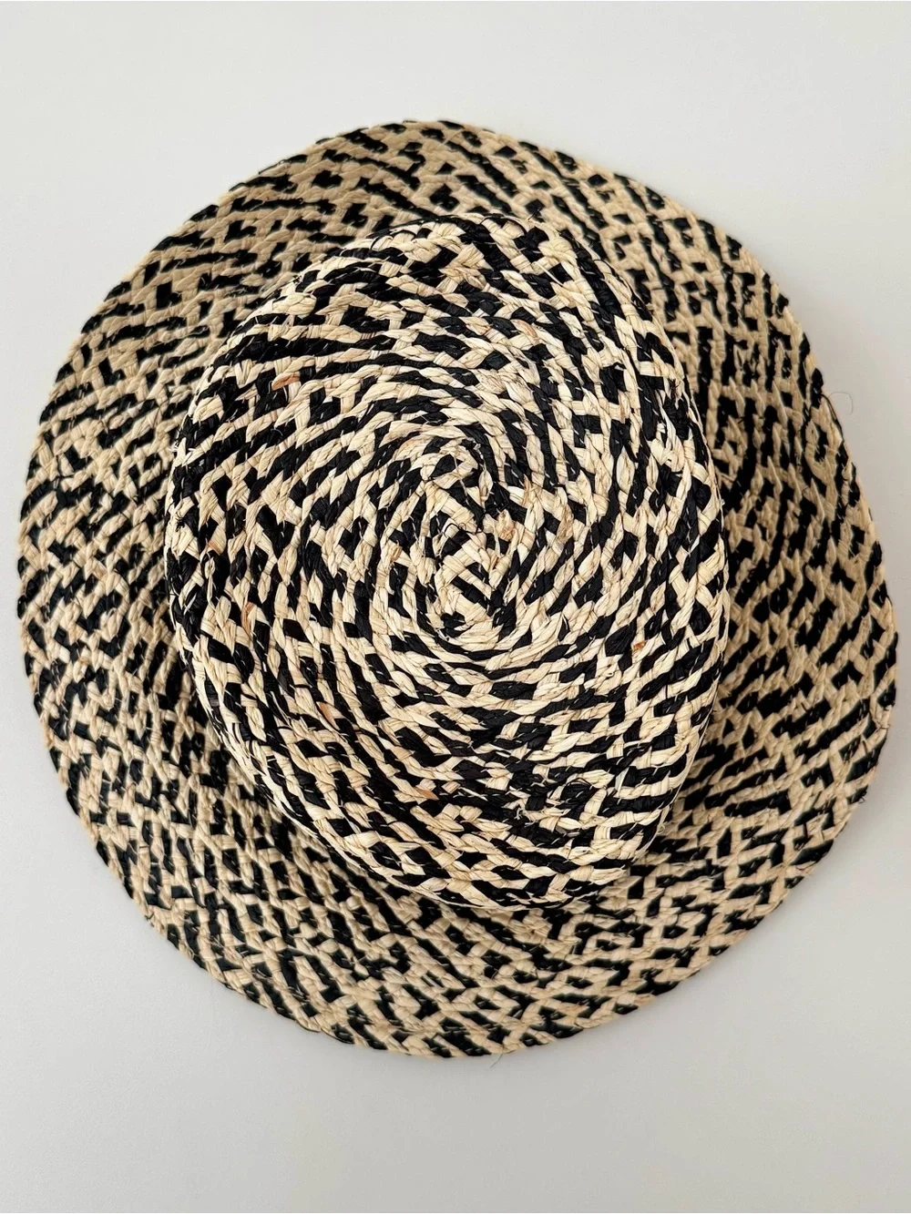 NWT Brixton Two Tone Autumn Raffia Boater Hat, Black & Cream – Medium (7.25”)